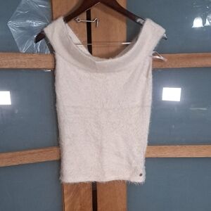 Guess Cream Fuzzy Tank Top Off The Shoulder Sz L